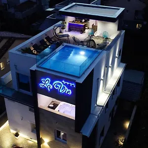4* Guest house Luxury Lavie